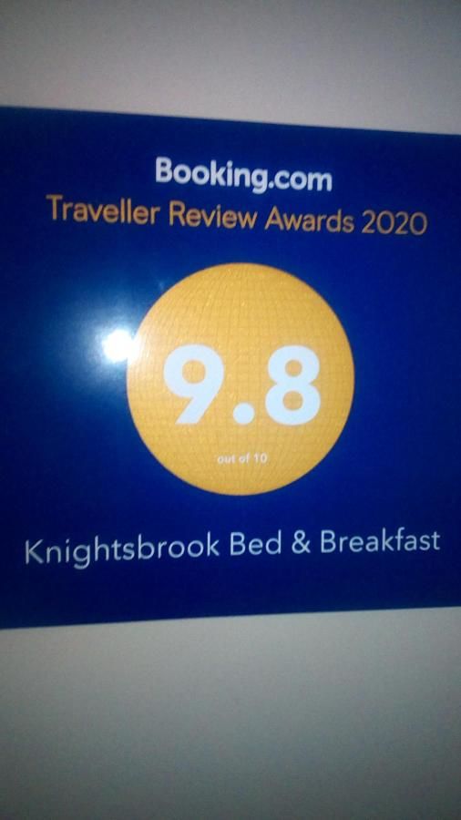 Отели типа «постель и завтрак» Knightsbrook Guesthouse Трим-6